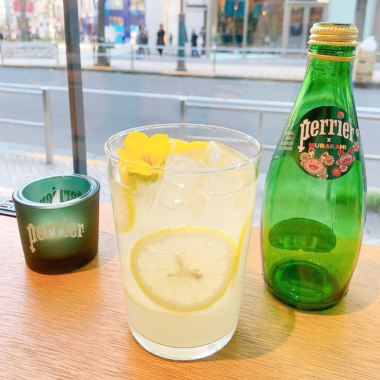 perrier×murakmi スマイルフラワーイメージのコラボドリンク登場☆
