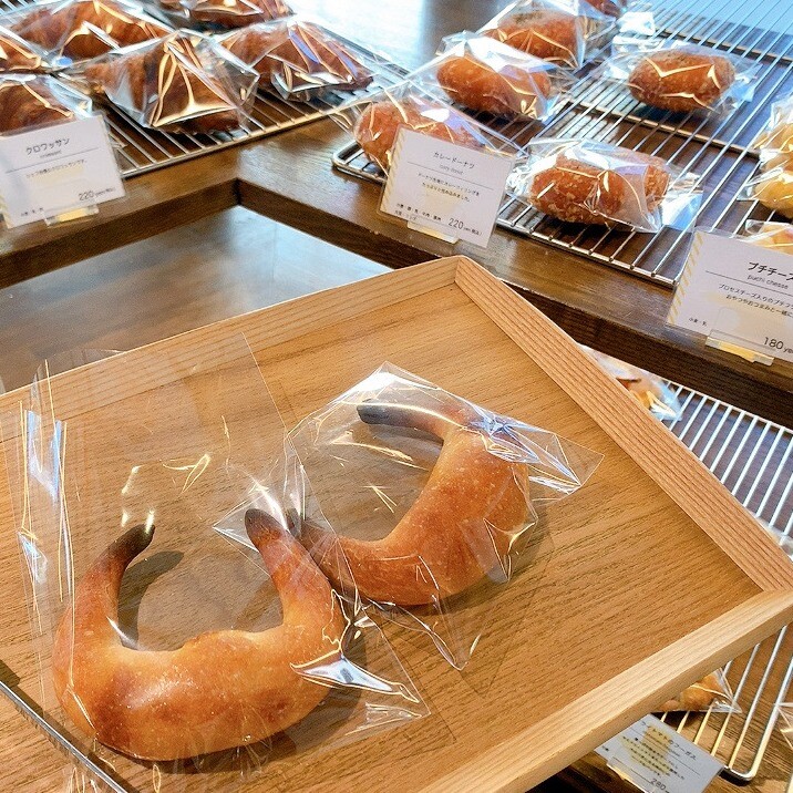 TAKE OUTやお土産にも最適！大人気もちもちパン♪