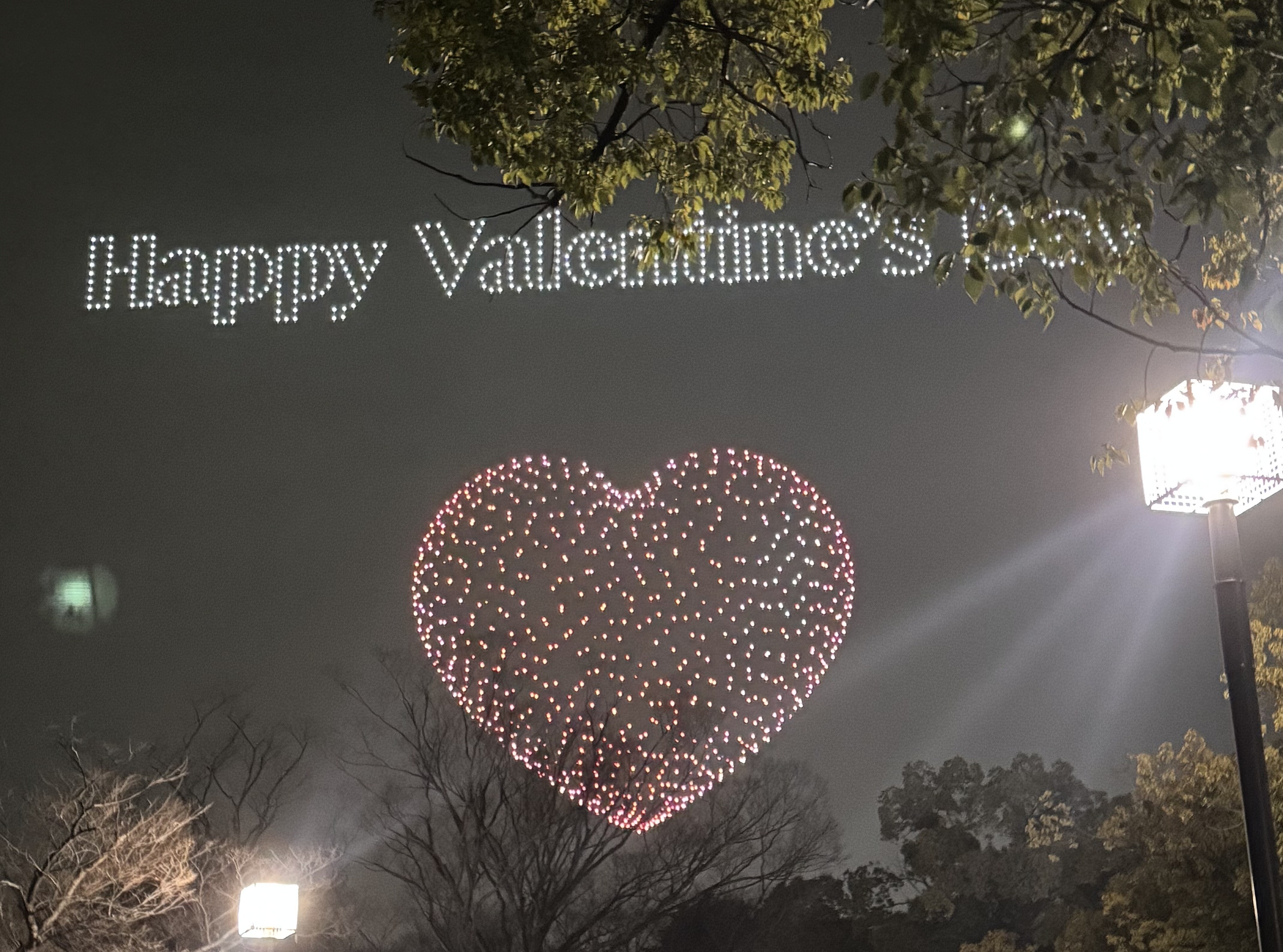 渋谷まるごとART×TECH「DIG SHIBUYA2026」屋外都市劇場テアトロンやドローンショーも！